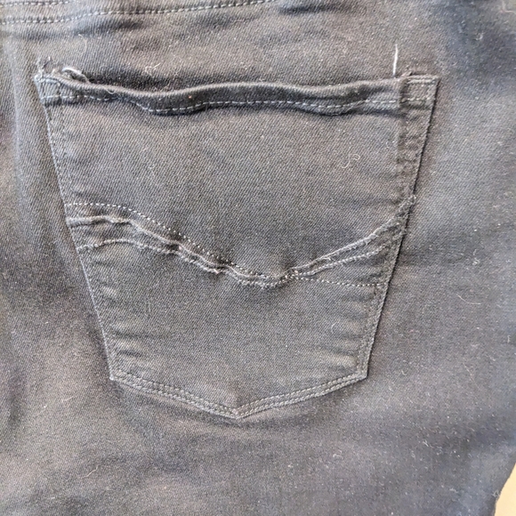 Black SO High Rise Ultimate Jeggings - Picture 4 of 5